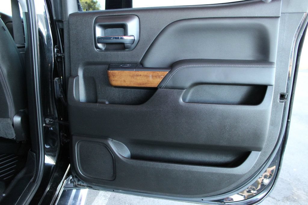 Used 2019 Chevrolet Silverado 3500 High Country w/ Duramax Plus Package AWD/4WD image 16