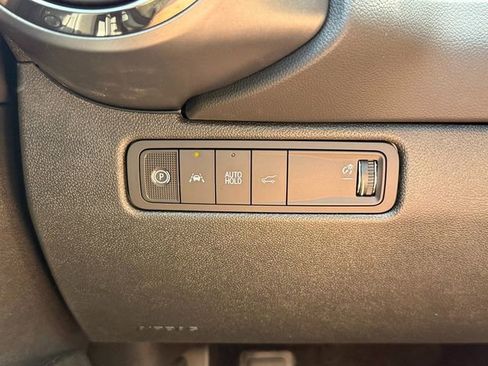 New 2025 Chevrolet Equinox EV RS image 42