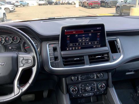 Used 2021 Chevrolet Suburban RST w/ Luxury Package image 5