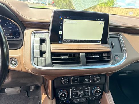 Used 2022 Chevrolet Tahoe High Country AWD/4WD image 18