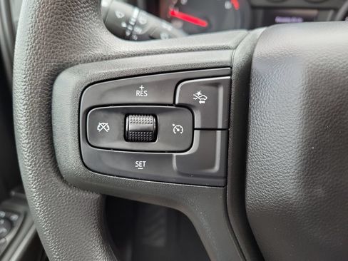 Used 2026 Chevrolet Silverado 1500 Custom RWD image 5