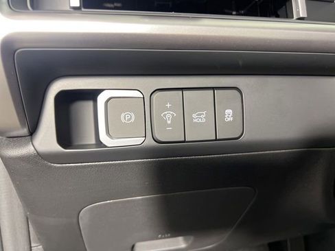 New 2026 Hyundai Santa Fe SE image 18