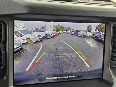 New 2025 Ford Bronco 4-Door image 9