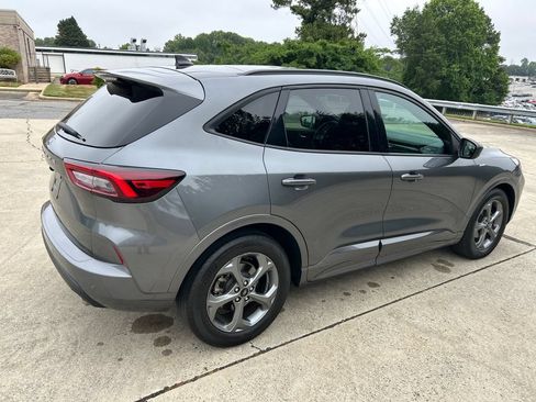 Used 2023 Ford Escape ST-Line w/ Tech Pack #1 FWD image 6