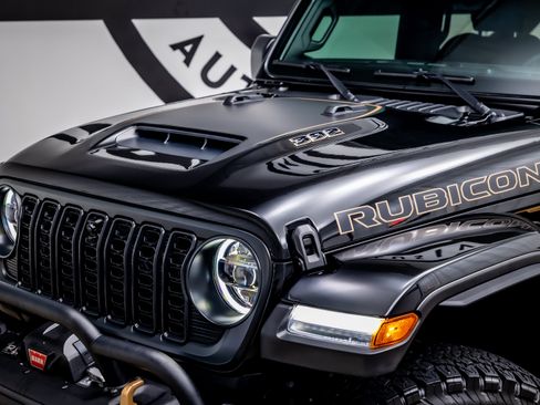 Used 2024 Jeep Wrangler Unlimited Rubicon 392 AWD/4WD image 29