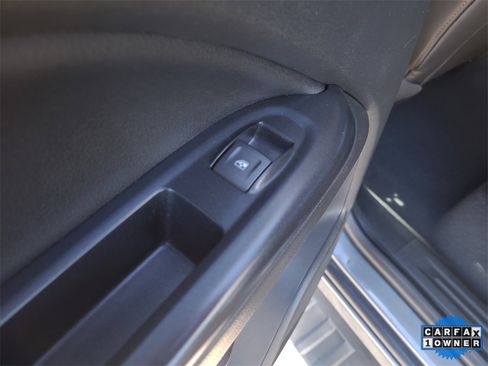 Used 2022 GMC Canyon AT4 w/ Trailering Package image 14