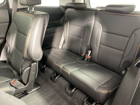 Used 2023 GMC Acadia AT4 w/ Technology Package image 23