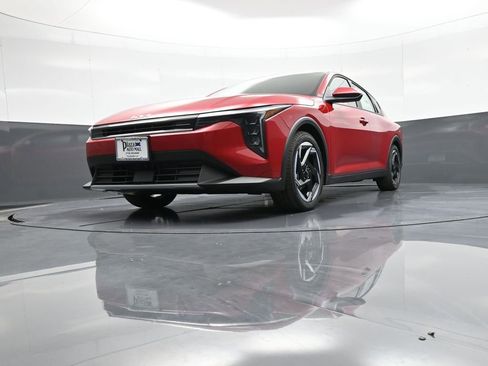 New 2025 Kia K4 EX image 25