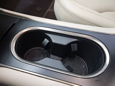 Used 2019 Lincoln MKC Premiere image 34