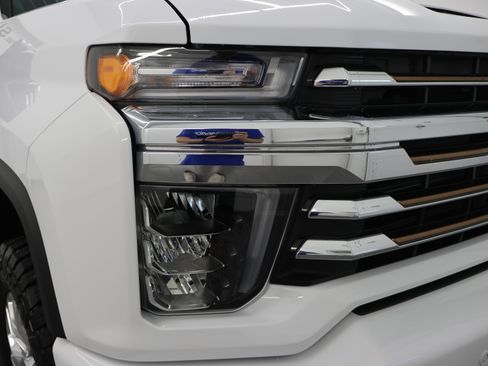 Used 2022 Chevrolet Silverado 3500 High Country w/ Safety Package II AWD/4WD image 27
