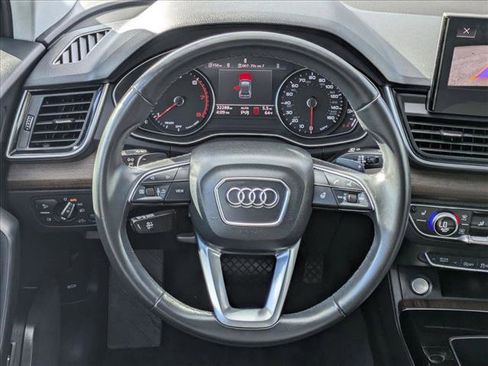 Used 2022 Audi Q5 2.0T Premium w/ Convenience Package AWD/4WD image 14