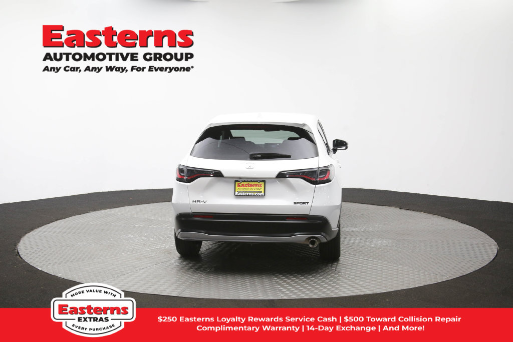 Used 2025 Honda HR-V Sport image 37