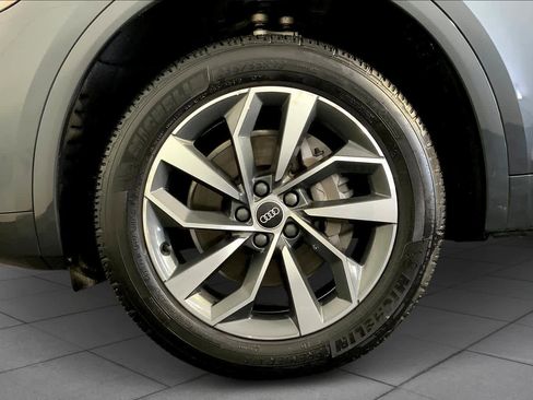 Used 2021 Audi Q5 Premium Plus w/ Premium Plus Package image 10