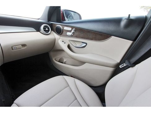 Used 2018 Mercedes-Benz C 300 Sedan w/ Parking Assist Package image 12