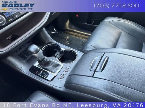 Used 2019 Toyota Highlander Limited AWD/4WD image 22