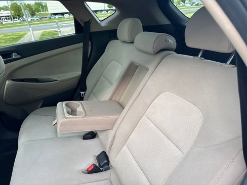 Used 2018 Hyundai Tucson Value w/ Cargo Package AWD/4WD image 14