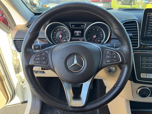 Used 2018 Mercedes-Benz GLE 350 image 19
