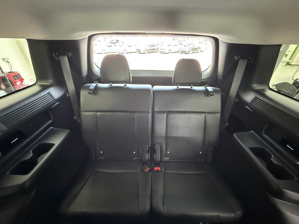 Used 2024 Hyundai Santa Fe SEL FWD image 42