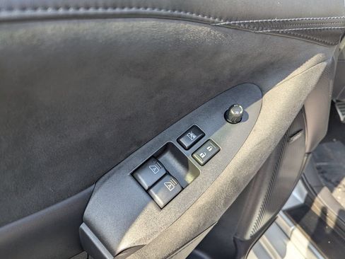 Used 2025 Nissan Z Performance w/ Floor Mat Package RWD image 15