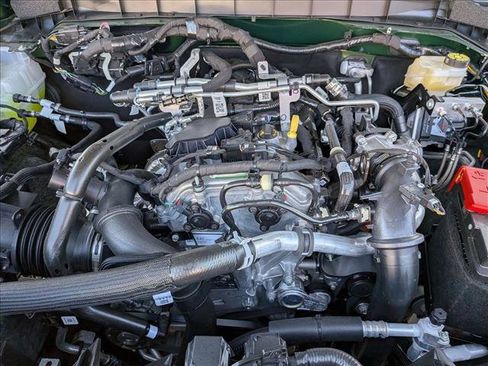 New 2025 Ford Bronco Big Bend w/ Black Diamond Package image 16