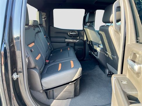 Used 2021 GMC Sierra 1500 AT4 image 24