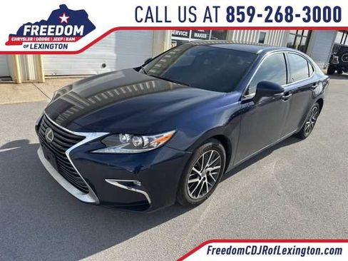 Used 2017 Lexus ES 350 w/ Navigation System Package image 1