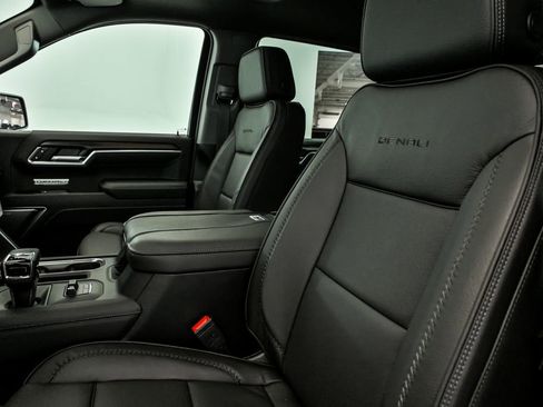 New 2026 GMC Sierra 1500 Denali image 9