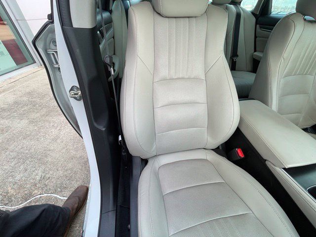Used 2020 Honda Accord Touring image 15