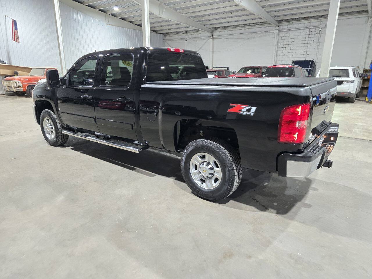 Used 2008 Chevrolet Silverado 2500 LTZ w/ Suspension Package, Off-Road AWD/4WD image 9