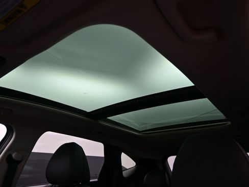 Certified 2023 Hyundai Tucson Limited AWD/4WD image 22