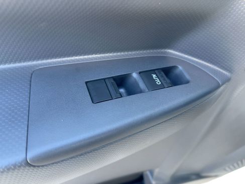 Used 2025 Chevrolet Low Cab Forward image 11