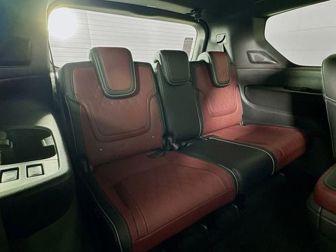 New 2026 INFINITI QX80 Autograph image 36