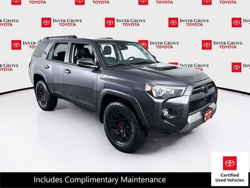 Certified 2022 Toyota 4Runner TRD Off-Road Premium AWD/4WD image 3