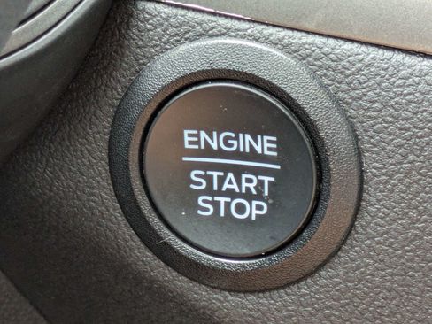 Used 2025 Ford Escape Active AWD/4WD image 35