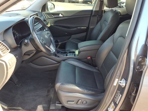 Used 2019 Hyundai Tucson Limited FWD image 13