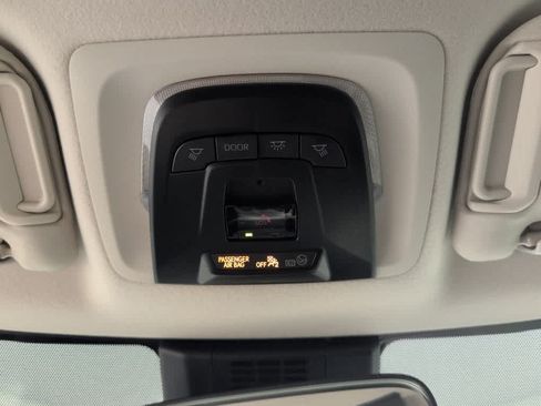 Used 2026 Toyota Corolla LE FWD image 26