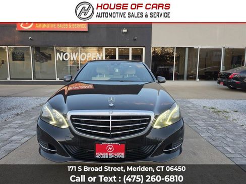 Used 2014 Mercedes-Benz E 350 4MATIC Sedan image 11