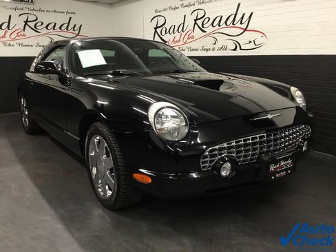 Used 2002 Ford Thunderbird image 3