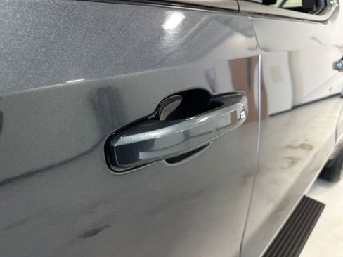 Used 2021 GMC Sierra 1500 Elevation image 13