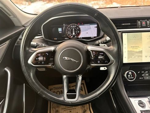 Used 2021 Jaguar F-PACE S image 25