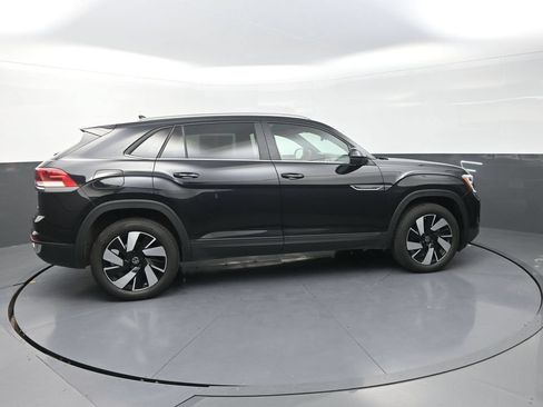 Used 2026 Volkswagen Atlas Cross Sport SE AWD/4WD image 12
