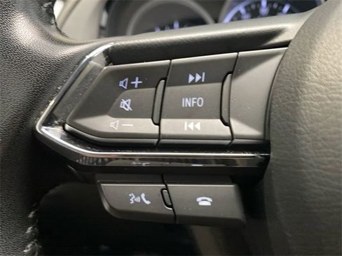 Used 2022 MAZDA CX-9 Touring image 13