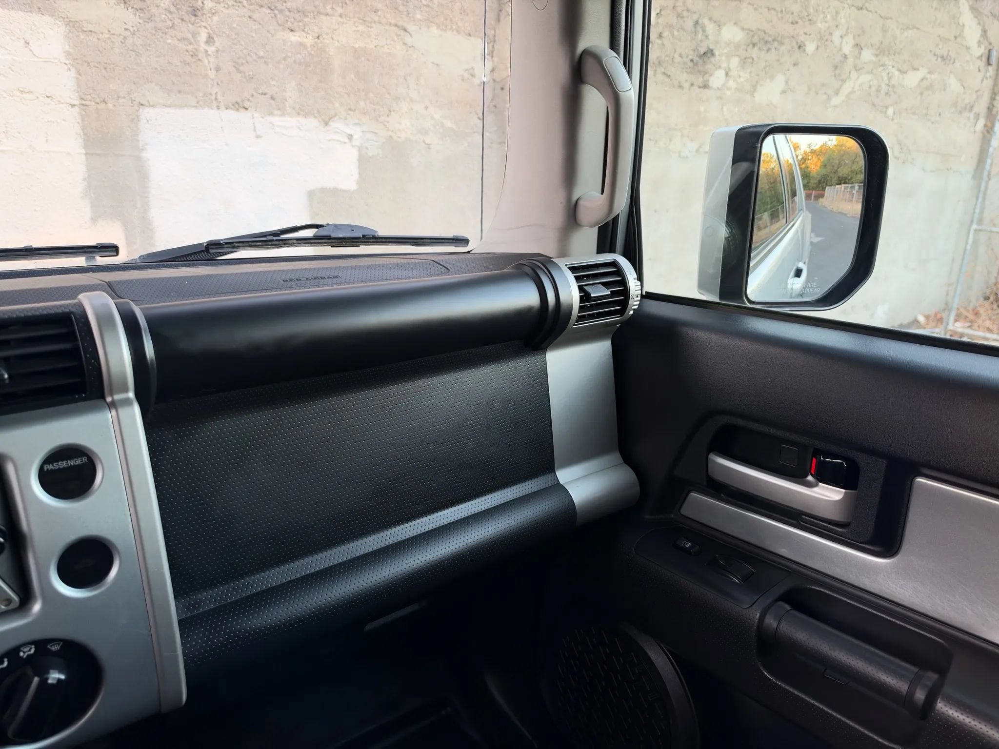 Used 2007 Toyota FJ Cruiser 4WD image 23