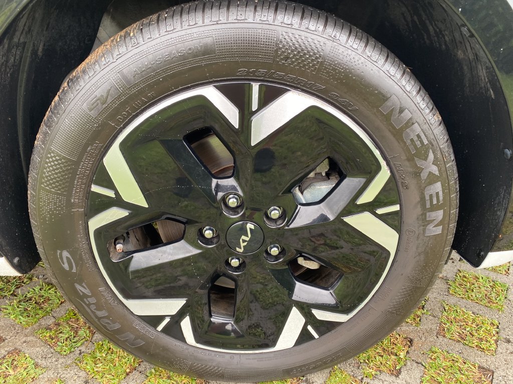 Used 2023 Kia Niro Wave FWD image 27
