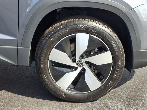 Certified 2024 Volkswagen Taos S AWD/4WD image 8