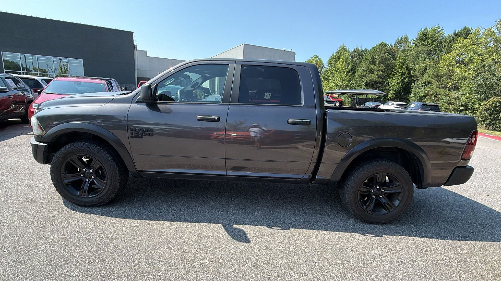 Used 2024 RAM 1500 Warlock AWD/4WD image 11