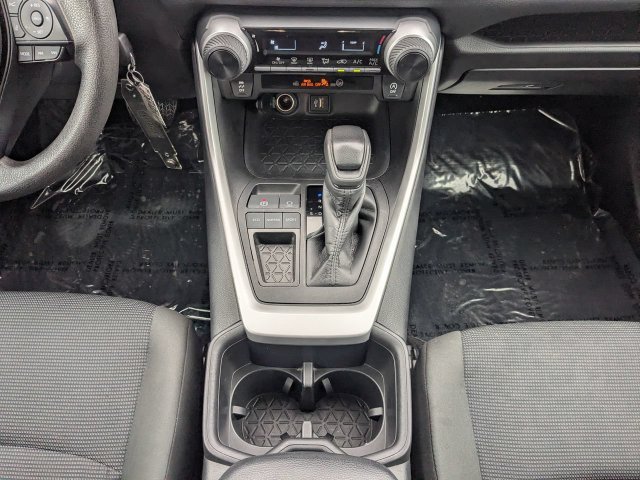 Certified 2024 Toyota RAV4 LE FWD image 19