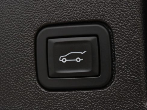 Used 2024 Chevrolet Equinox RS AWD/4WD image 8
