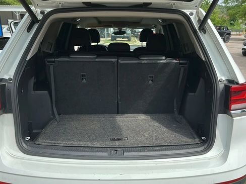 Used 2021 Volkswagen Atlas SE FWD image 12