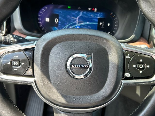 Certified 2023 Volvo XC60 B5 Plus w/ Climate Package AWD/4WD image 12